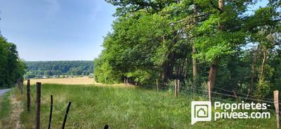 Terrain constructible - 1 200 m²