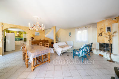 Maison - 130 m² - 5 pièces