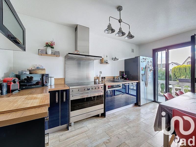 Maison - 175 m² - 7 pièces