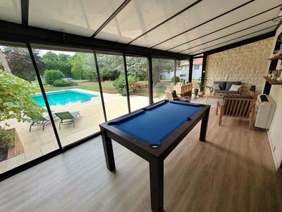 Maison - 265 m² - 8 pièces