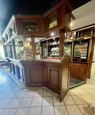 Local commercial - 226 m² - 5 pièces