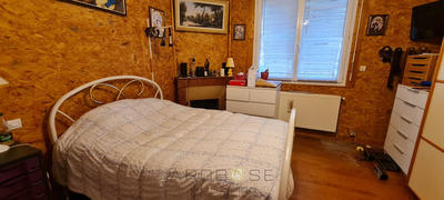 Maison - 100 m² - 7 pièces