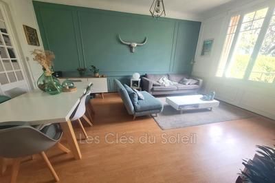 Villa - 180 m² - 6 pièces