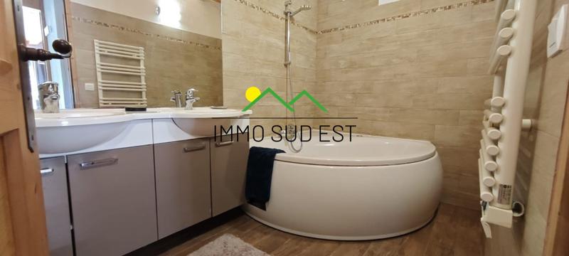 Châlet - 144 m² - 6 pièces