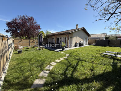 Maison - 100 m² - 4 pièces