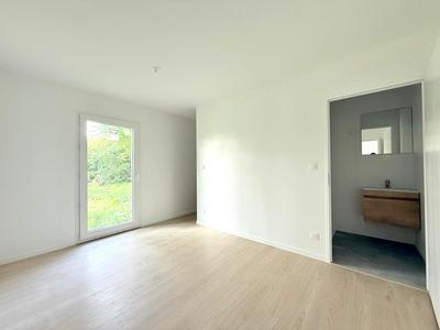 Maison - 108 m² - 4 pièces