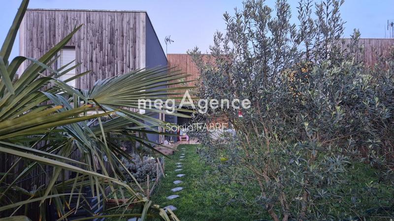 Maison - 97 m² - 5 pièces