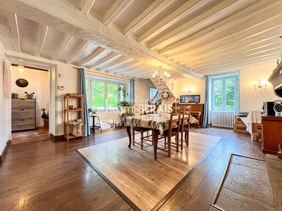 Maison - 165 m² - 6 pièces