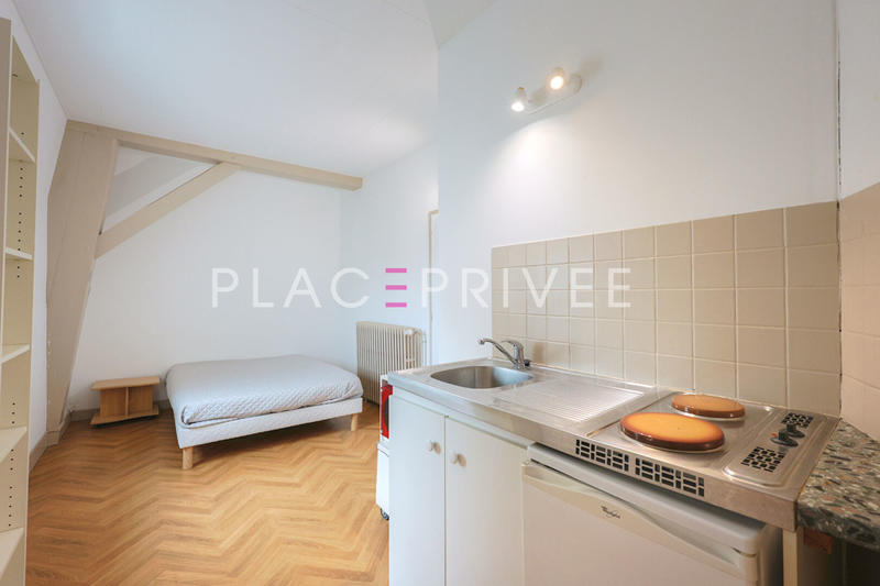 Appartement - 151 m² - 7 pièces