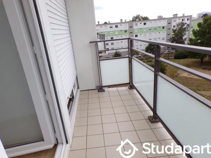 Chambre - 12 m² - 1 pièce