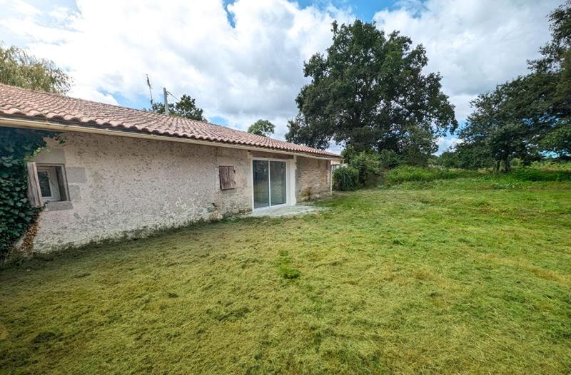 Maison - 162 m² - 9 pièces