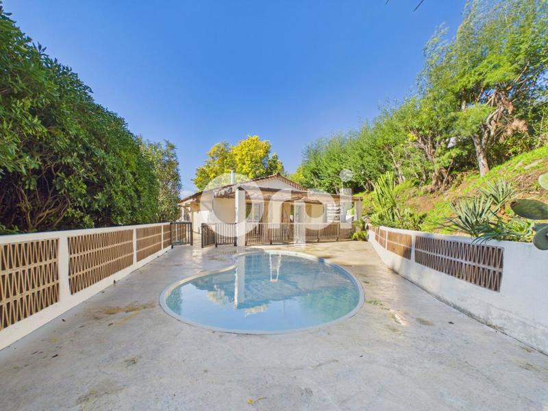 Villa - 150 m² - 4 pièces