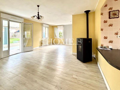 Maison - 82 m² - 5 pièces