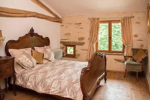 Maison de village - 200 m² - 7 pièces