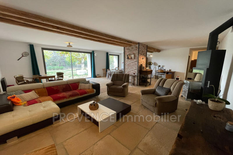 Bastide - 790 m² - 24 pièces