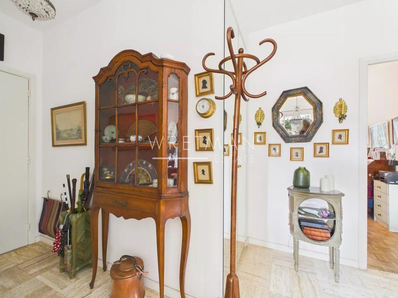 Appartement - 85 m² - 3 pièces