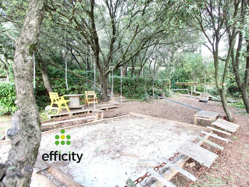 Maison - 187 m² - 6 pièces