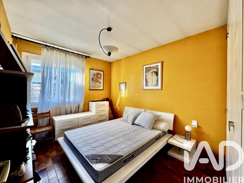 Maison - 95 m² - 5 pièces