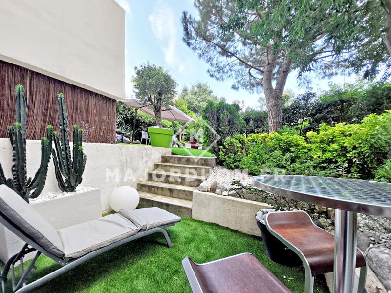 Appartement - 85 m² - 3 pièces