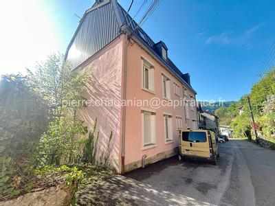 Immeuble - 349 m² - 18 pièces