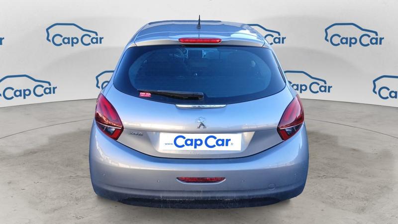 Peugeot 208 1.5 BlueHDi 100 Allure