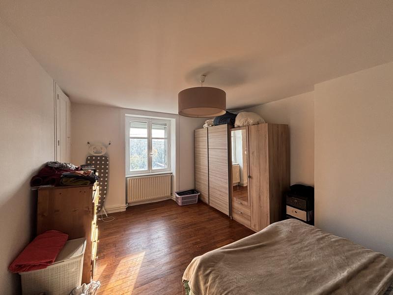 Appartement - 90 m² - 4 pièces