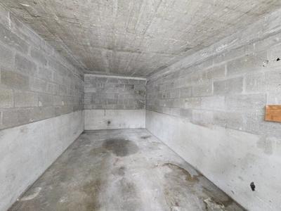 Parking / Garage - 18 m²