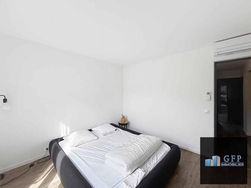 Appartement - 81 m² - 4 pièces