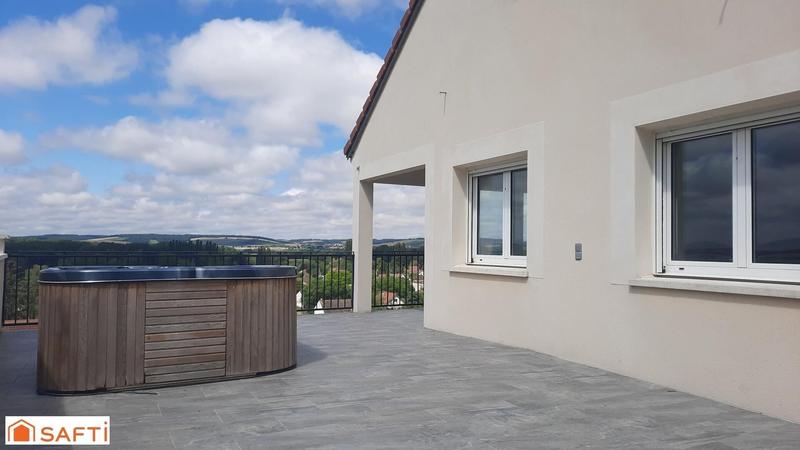 Maison - 170 m² - 7 pièces