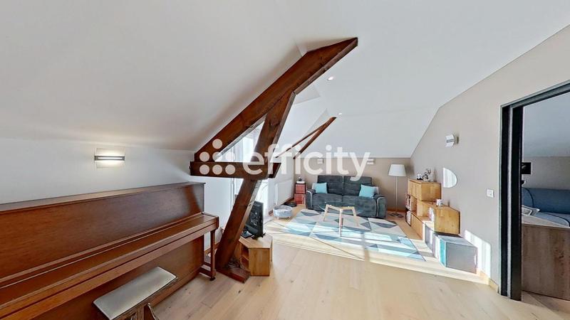 Maison - 145 m² - 5 pièces