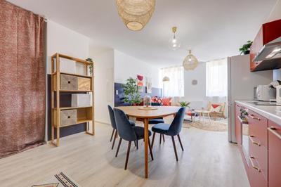 Chambre - 9 m² - 1 pièce