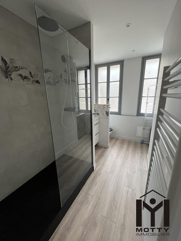 Appartement - 60 m² - 3 pièces