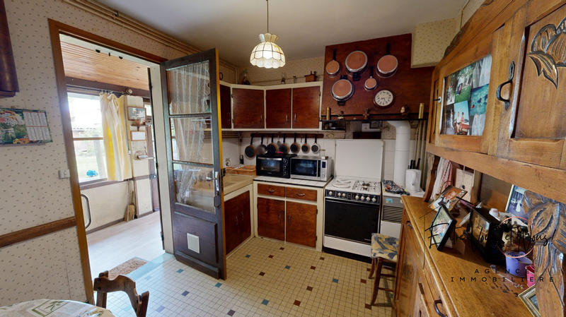 Maison traditionnelle - 133 m² - 4 pièces