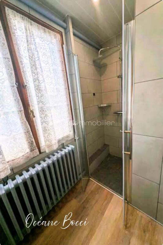 Appartement - 70 m² - 4 pièces