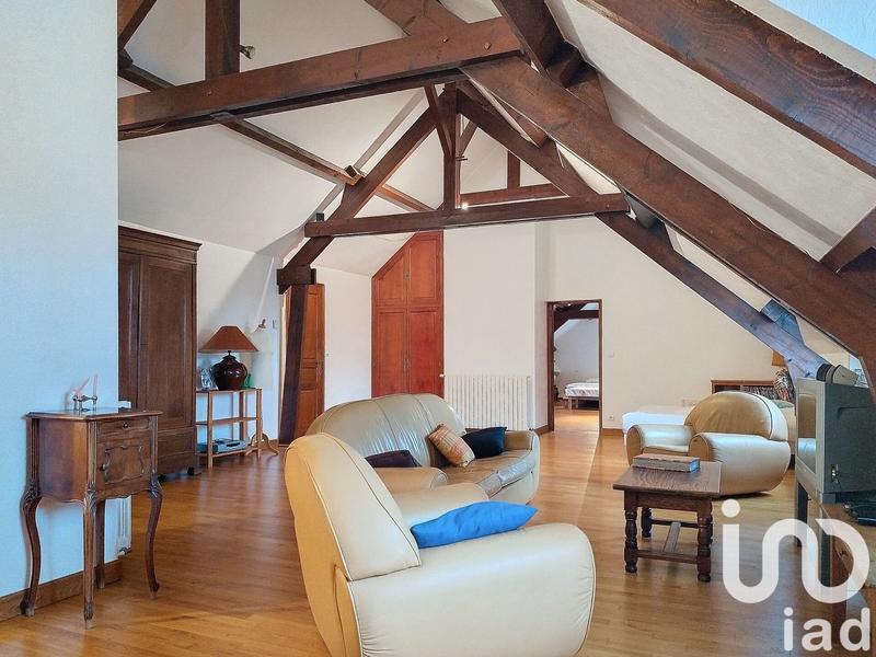 Maison - 310 m² - 10 pièces