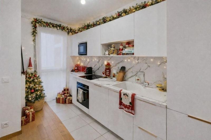 Appartement - 77 m² - 4 pièces