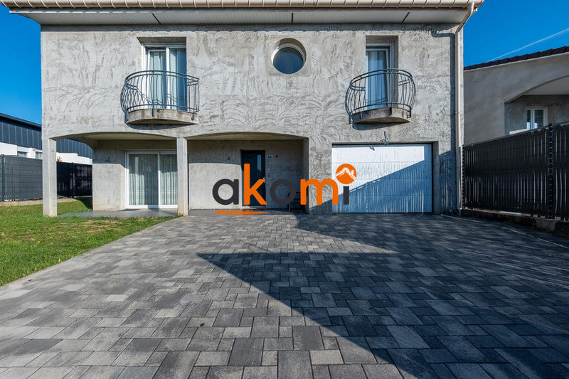 Maison contemporaine - 183 m² - 7 pièces