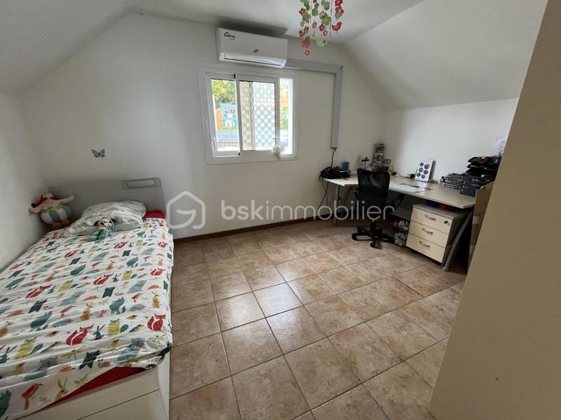 Maison - 126 m² - 5 pièces