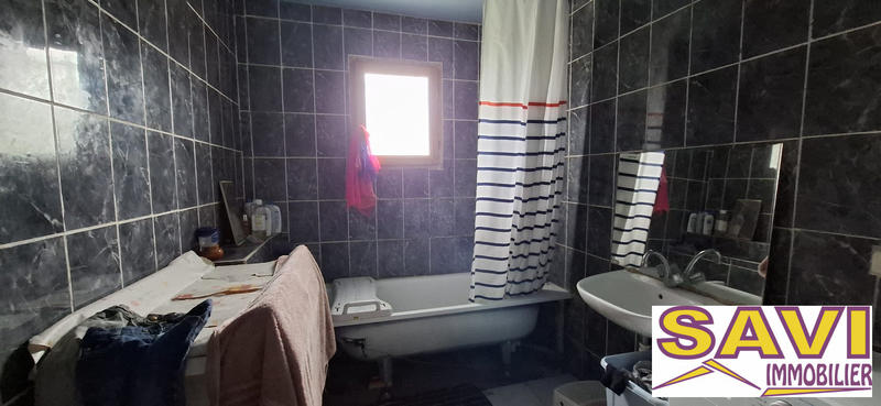 Maison - 97 m² - 5 pièces