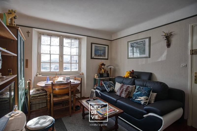 Appartement ancien - 17 m² - 1 pièce