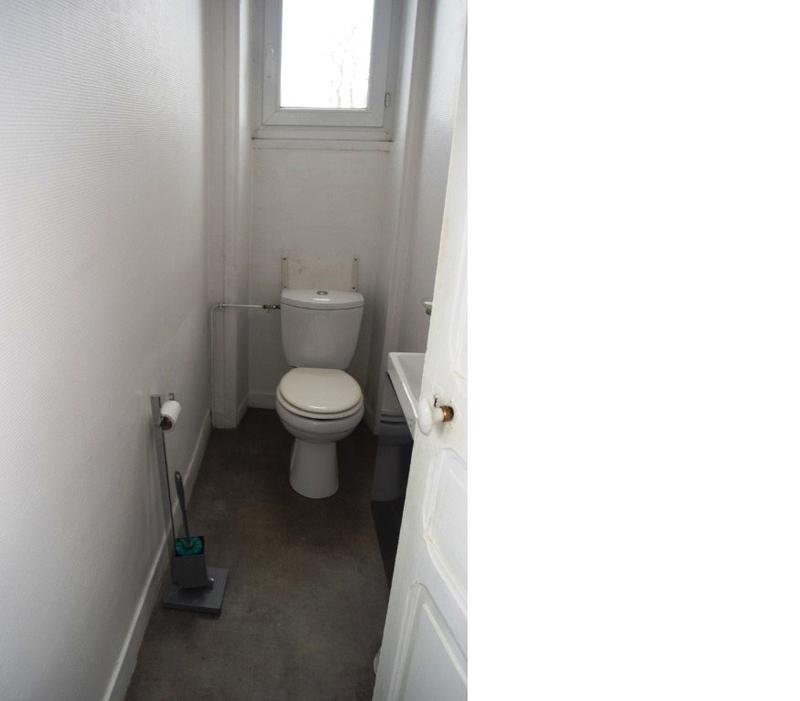 Maison - 235 m² - 10 pièces