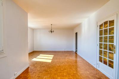 Appartement - 81 m² - 3 pièces
