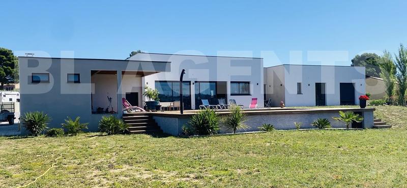 Villa - 182 m² - 5 pièces