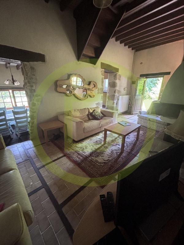 Maison - 90 m² - 6 pièces