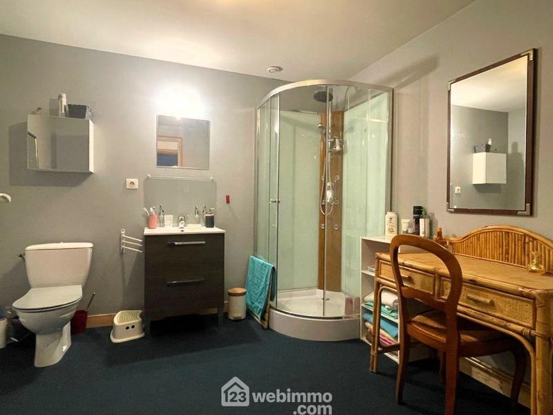 Maison - 162 m² - 5 pièces