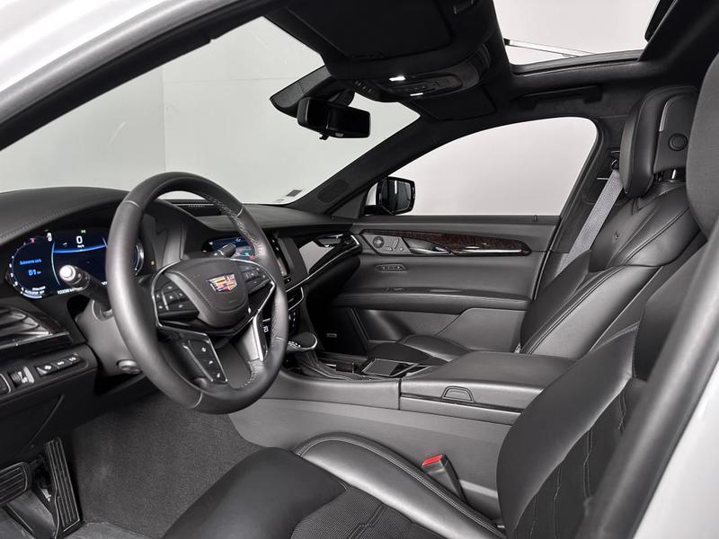 Cadillac Ct6 Luxury 3.0 V6 417ch Awd 4 Roues Motrices At8 Ja20p Bose T.O Sieges Chauf Ventiles Hud