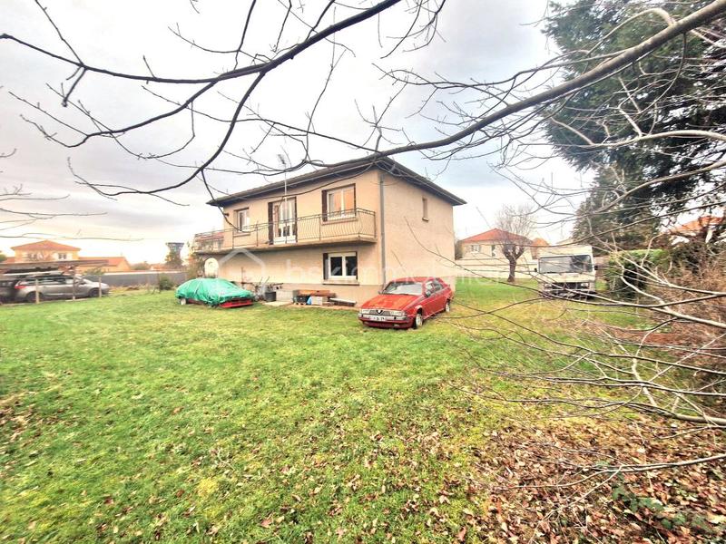 Maison traditionnelle - 116 m² - 6 pièces