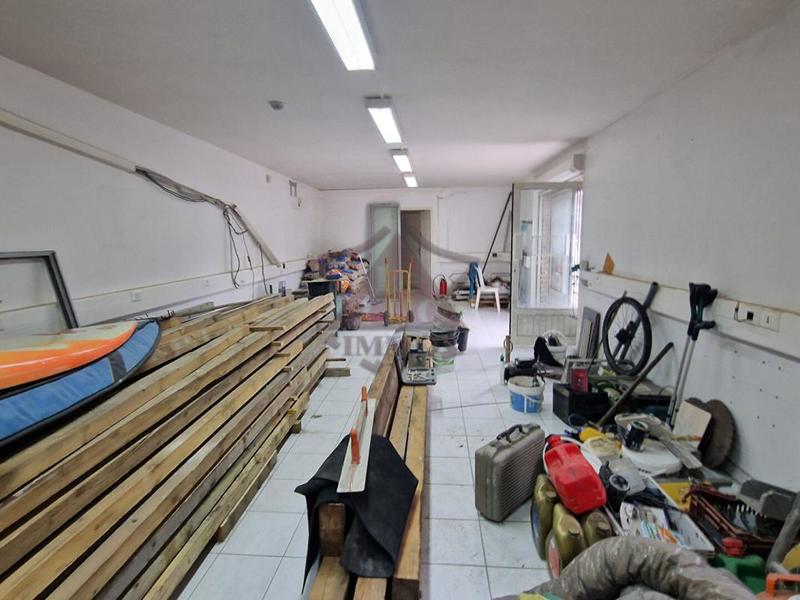 Maison - 265 m² - 10 pièces