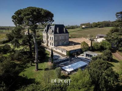 Propriété viticole - 366 m² - 10 pièces