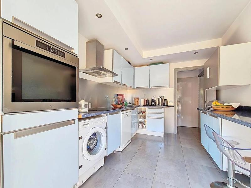 Appartement - 117 m² - 3 pièces